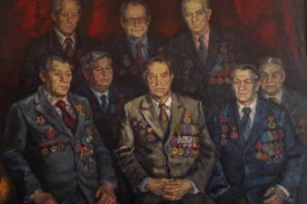 Защитники Сталинграда, ветераны «Железной» дивизии. Групповой портрет (изображены: Александр Павлович Яров, Герман Михайлович Нестеров, Владимир Александрович Ожигин, Александр Николаевич Шаров, Виталий Никандрович Русаков, Николай Александрович Хрулев, Владимир Иванович Иванов, Леонид Анатольевич Гудков). 1987. Холст, масло. 150х200. ВОКГ